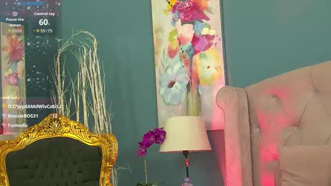 Snapshot of vanessaheatt chatting on 10.21.25 Vanessa  new tits boobs ass pussy online show from 10.21.25