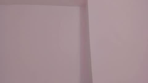 vanessajohnsonn online show from 04.28.26