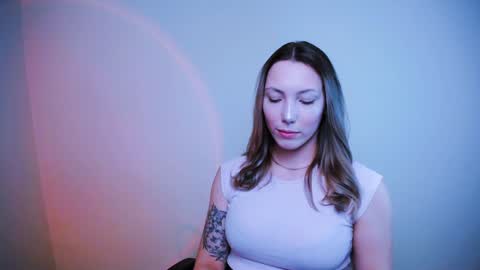 Snapshot of vanessakim_ chatting on 01.08.25 Vanessa online show from 01.08.25