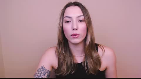 Snapshot of vanessakim_ chatting on 02.06.25 Vanessa online show from 02.06.25