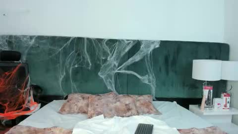 Vanessa Sexy Paris online show from 10.18.25