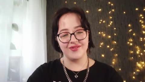 vanessashadow online show from 05.15.26