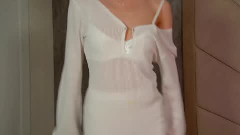 VanessaVienne online show from 03.21.26