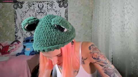 Adelina online show from 01.07.25