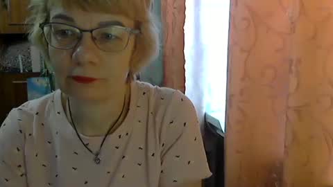 Snapshot of vanillaxcreamy chatting on 02.16.25 Vanillaxcreamy online show from 02.16.25