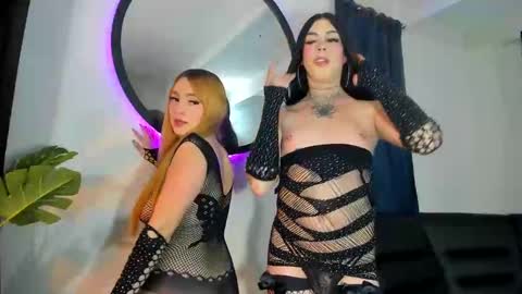 Vanessa online show from 10.18.25