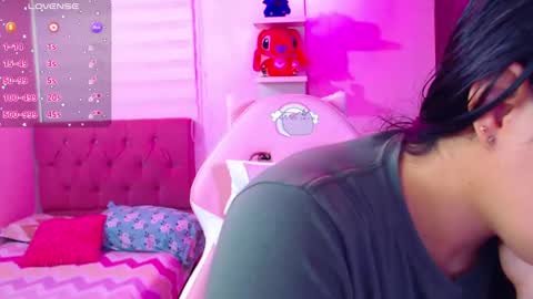 Vanesa online show from 12.27.24