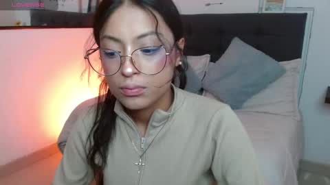 vane online show from 10.14.25