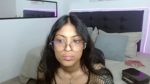 vane online show from 04.18.26