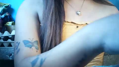 Snapshot of vannisa_xx chatting on 05.03.26 vannisa xx online show from 05.03.26