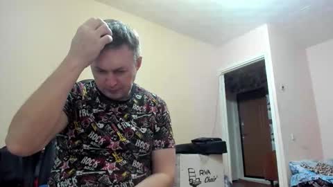 Snapshot of vano_822 chatting on 10.09.25 vano_822 online show from 10.09.25