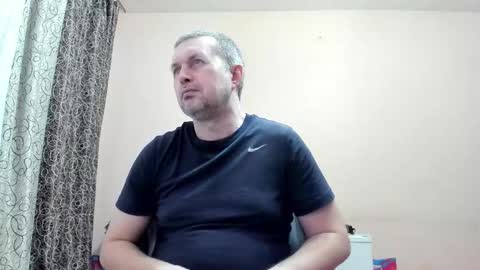 Snapshot of vano_822 chatting on 12.22.25 vano_822 online show from 12.22.25