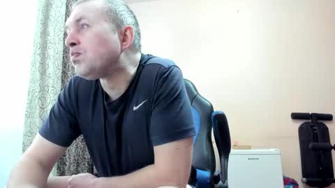 Snapshot of vano_822 chatting on 04.30.26 vano_822 online show from 04.30.26