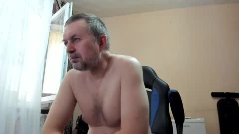 Snapshot of vano_822 chatting on 05.21.26 vano_822 online show from 05.21.26