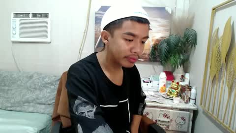 Snapshot of vanxxx2005 chatting on 03.02.25 vanxxx2005 online show from 03.02.25