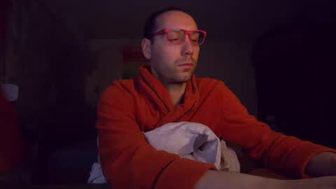 Snapshot of vanya101 chatting on 02.19.25 Vanya Gold online show from 02.19.25