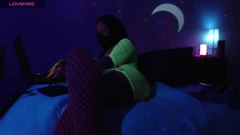 Snapshot of vapourbabe chatting on 02.08.25 vapourbabe online show from 02.08.25