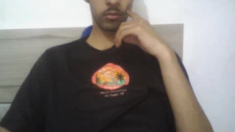 Snapshot of vara_virgem chatting on 12.25.24 vara_virgem online show from 12.25.24