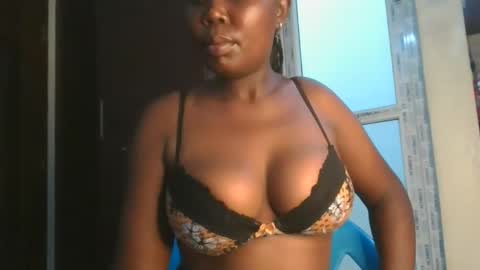 Snapshot of varlkay chatting on 12.20.25 VarlKay online show from 12.20.25