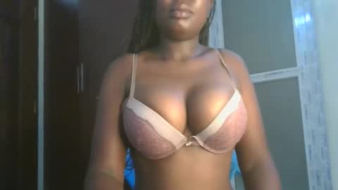 Snapshot of varlkay chatting on 12.22.25 VarlKay online show from 12.22.25