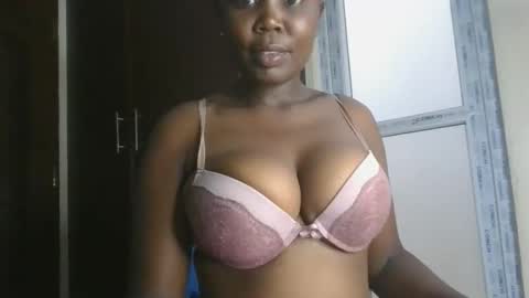 Snapshot of varlkay chatting on 12.22.25 VarlKay online show from 12.22.25