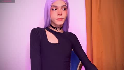  Varya Ferreira - independent model  online show from 12.20.24