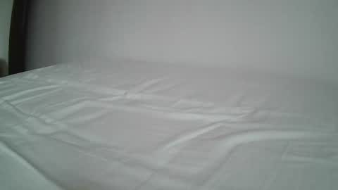 Snapshot of vaya1234 chatting on 07.15.26 Sexemastubate online show from 07.15.26