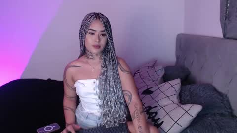 Vayolett Bass online show from 02.21.25