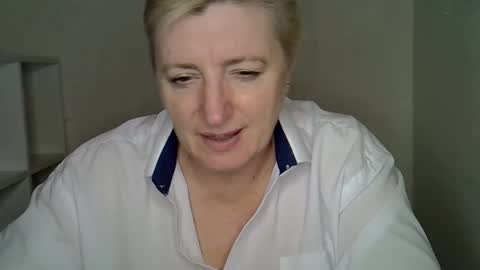 Snapshot of vea_motty chatting on 02.02.26 vea_motty online show from 02.02.26