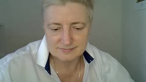 Snapshot of vea_motty chatting on 02.22.26 vea_motty online show from 02.22.26