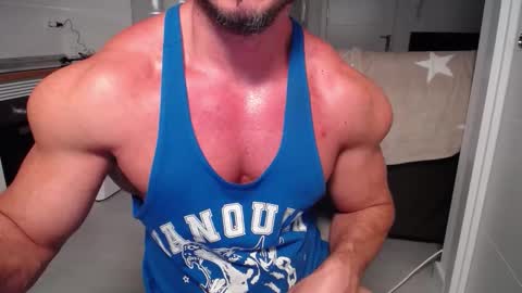 Snapshot of vecinito_ctb chatting on 09.26.25 Toni Martins online show from 09.26.25