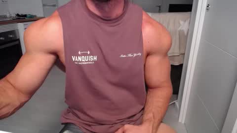 Snapshot of vecinito_ctb chatting on 10.15.25 Toni Martins online show from 10.15.25