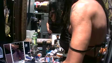 Snapshot of vegasmd chatting on 10.02.25 vegasmd online show from 10.02.25