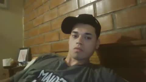 velasmanu1 online show from 12.05.25