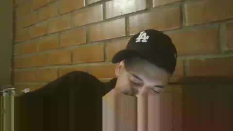 velasmanu1 online show from 12.15.25