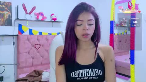 Snapshot of velinahoneyy chatting on 07.01.26 velinahoneyy online show from 07.01.26