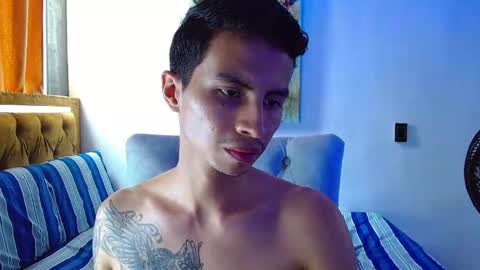 velk_hot1 online show from 03.31.26