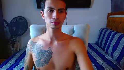 Snapshot of velk_hot1 chatting on 04.18.26 velk_hot1 online show from 04.18.26