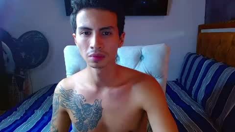 Snapshot of velk_hot1 chatting on 04.18.26 velk_hot1 online show from 04.18.26