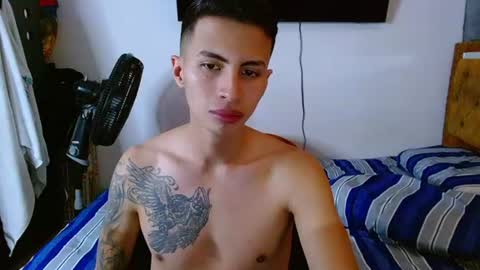 Snapshot of velk_hot1 chatting on 07.07.26 velk_hot1 online show from 07.07.26