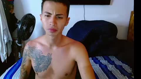 Snapshot of velk_hot1 chatting on 07.15.26 velk_hot1 online show from 07.15.26
