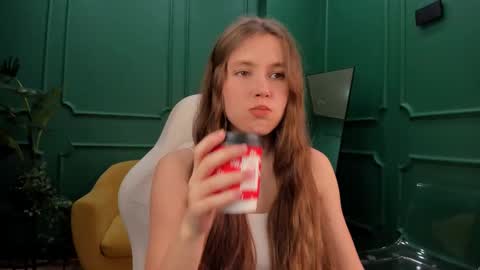 velvet_cherry online show from 03.12.25