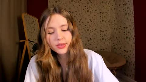 velvet_cherry online show from 12.18.25