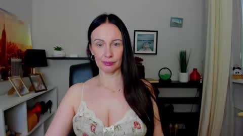 Jasmine online show from 10.22.25