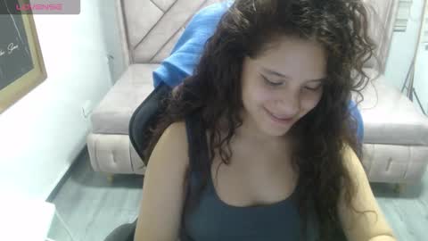 velvet_moon_v online show from 02.12.26