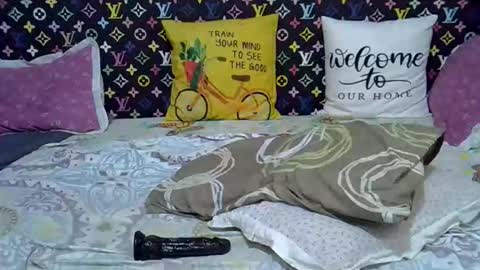 Snapshot of velvet_temptress chatting on 01.10.26 velvet online show from 01.10.26