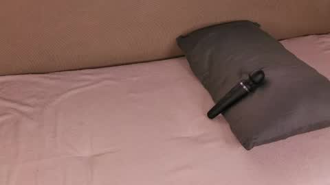 Hey there Im Anna online show from 04.14.26