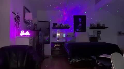 VelvetBarbie online show from 03.04.26