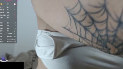 Snapshot of velvetcrystal chatting on 01.17.25  Crystal         PVT OPEN online show from 01.17.25