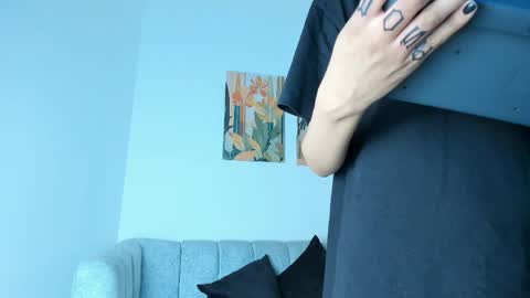Snapshot of velvetnoir__ chatting on 05.31.26 online show from 05.31.26